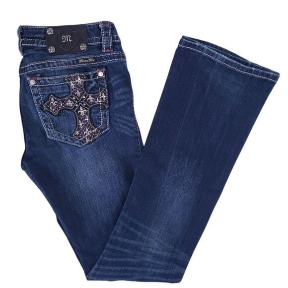 Miss Me Boot Bootcut Y2K Low Rise Jeans Size 28 Bling Cross Pocket - Picture 12 of 12